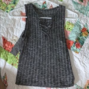 Cropped tank